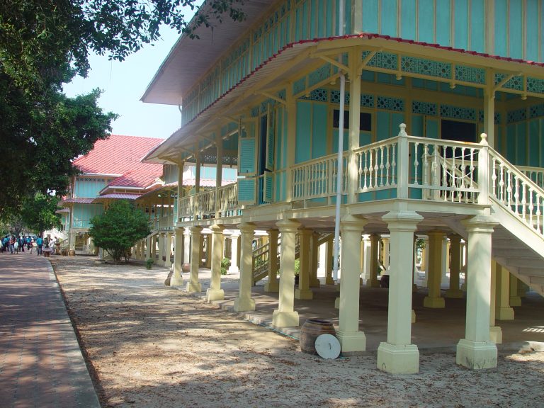 Maruekkhathayawan Palace